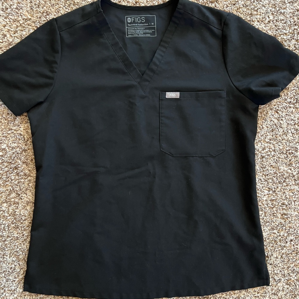 Women’s Figs Black Catarina One-Pocket Scrub Top Medium